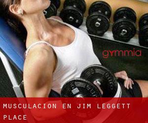 Musculación en Jim Leggett Place