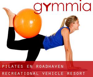 Pilates en Roadhaven Recreational Vehicle Resort